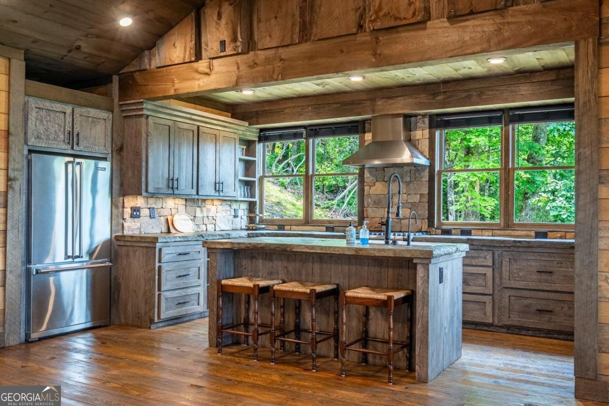 670 Brittney Drive Blue Ridge - Photo 10