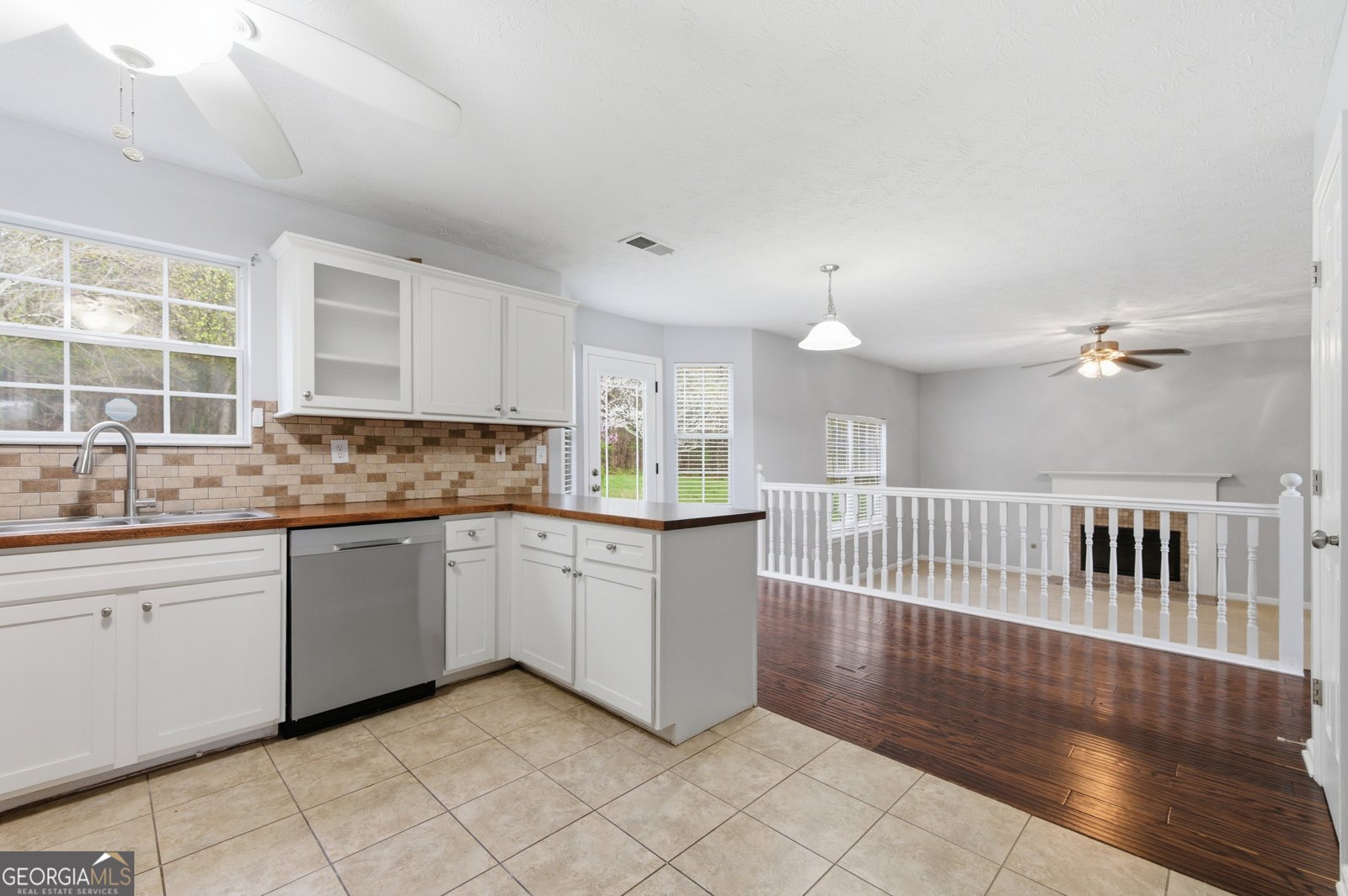 9360 Carnes Crossing Circle Jonesboro - Photo 10