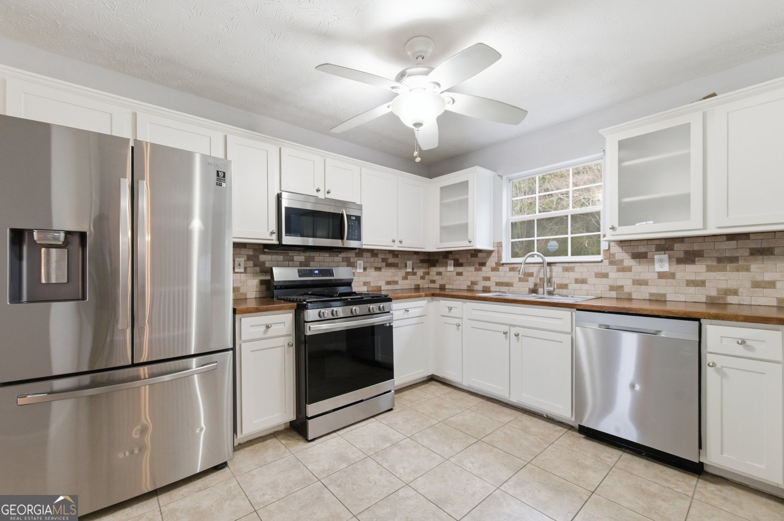 9360 Carnes Crossing Circle Jonesboro - Photo 9