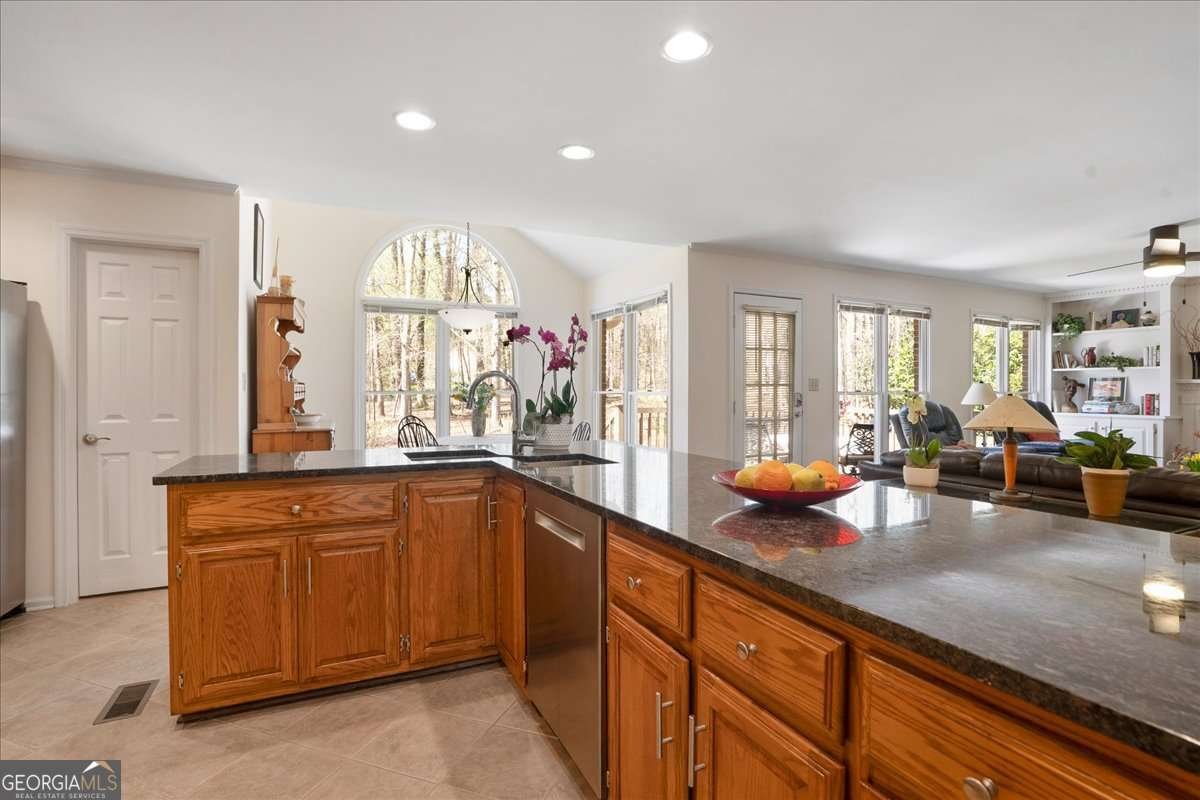 125 Emerald Drive Athens - Photo 12