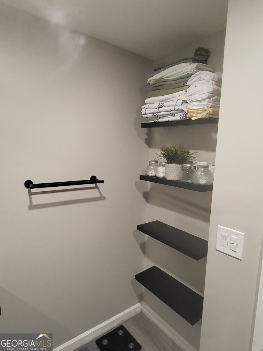 7036 Somerset Circle Alpharetta - Photo 13