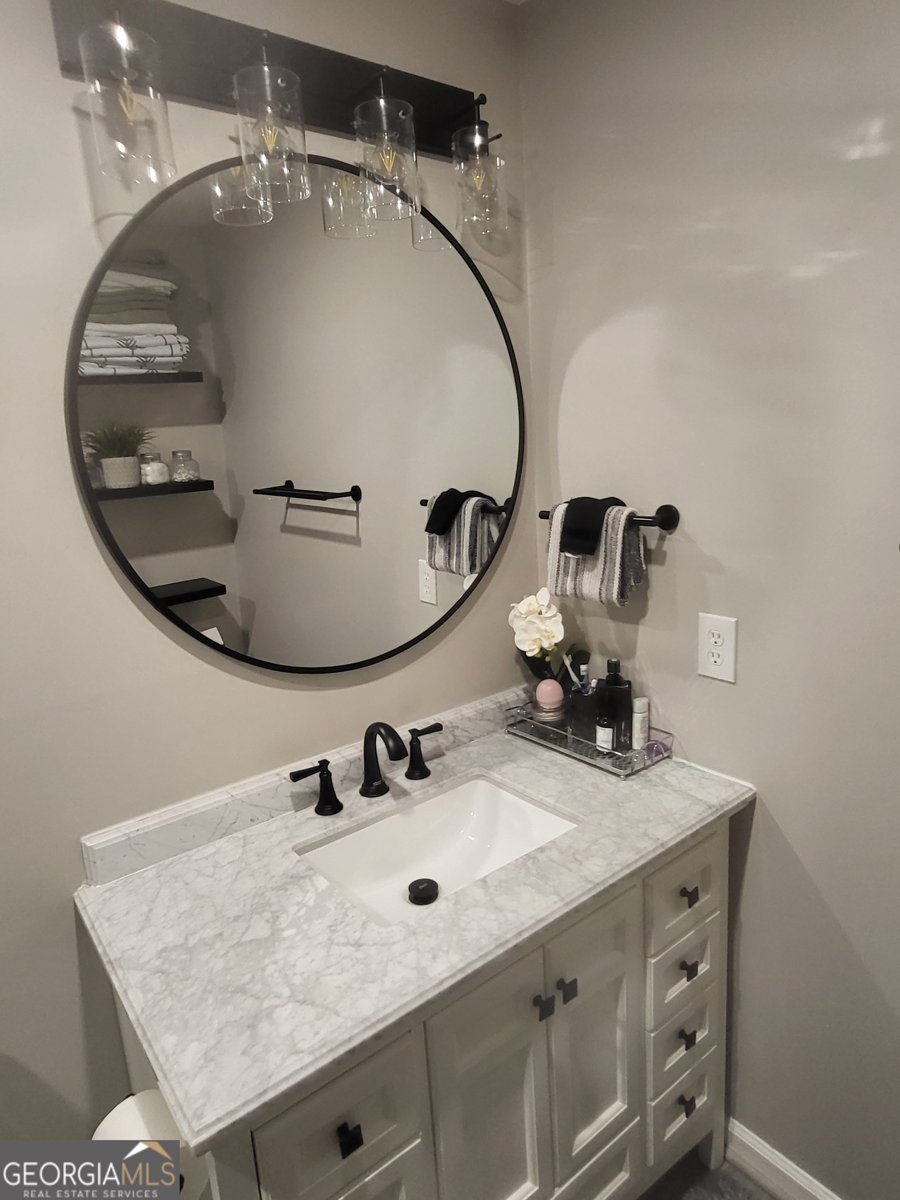 7036 Somerset Circle Alpharetta - Photo 9