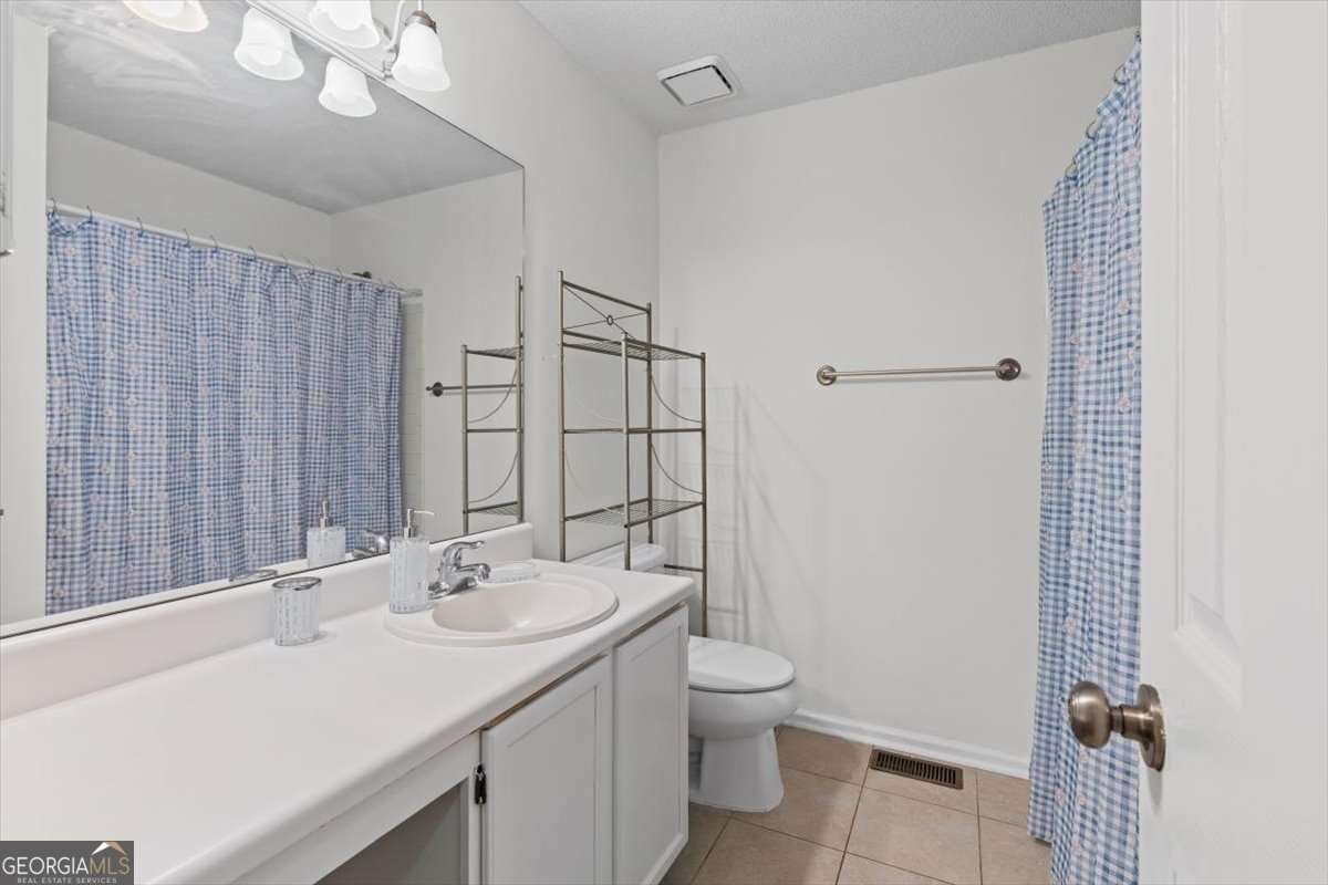 2242 Rocksram Court Buford - Photo 32