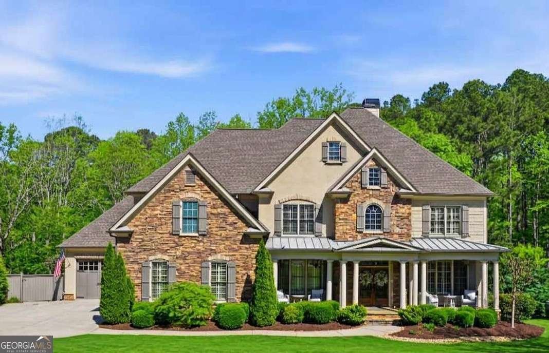 328 Lakebridge Crossing Canton - Photo 1