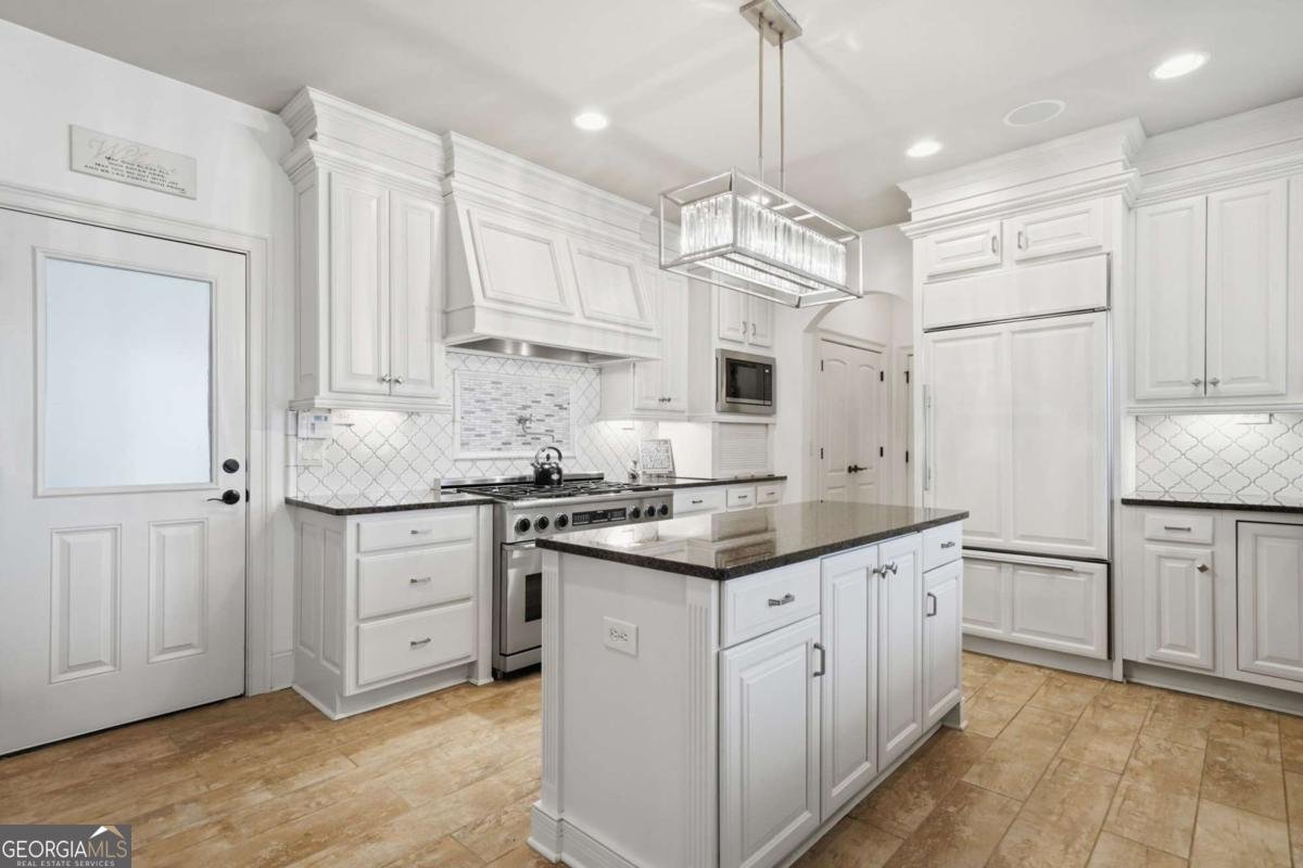 328 Lakebridge Crossing Canton - Photo 21