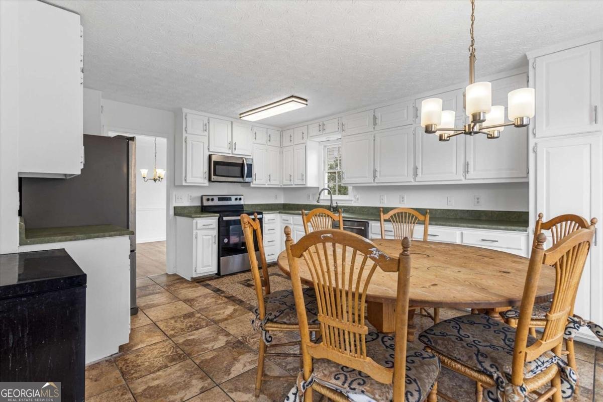 870 Hounds Ridge Court Lawrenceville - Photo 6