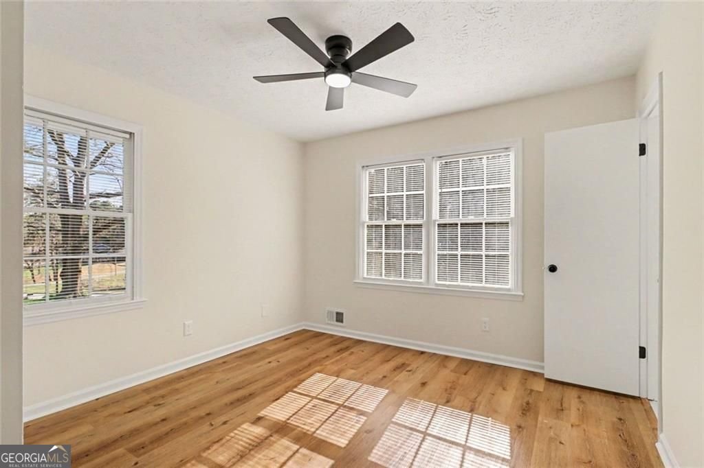 2142 Colonial Oak Way Stone Mountain - Photo 16