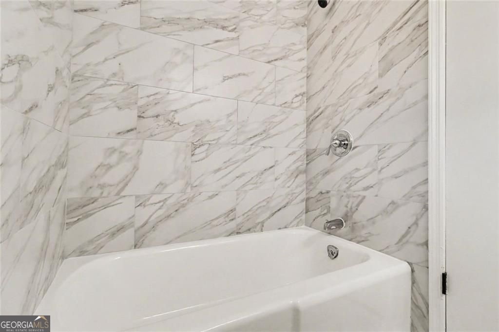 2142 Colonial Oak Way Stone Mountain - Photo 24