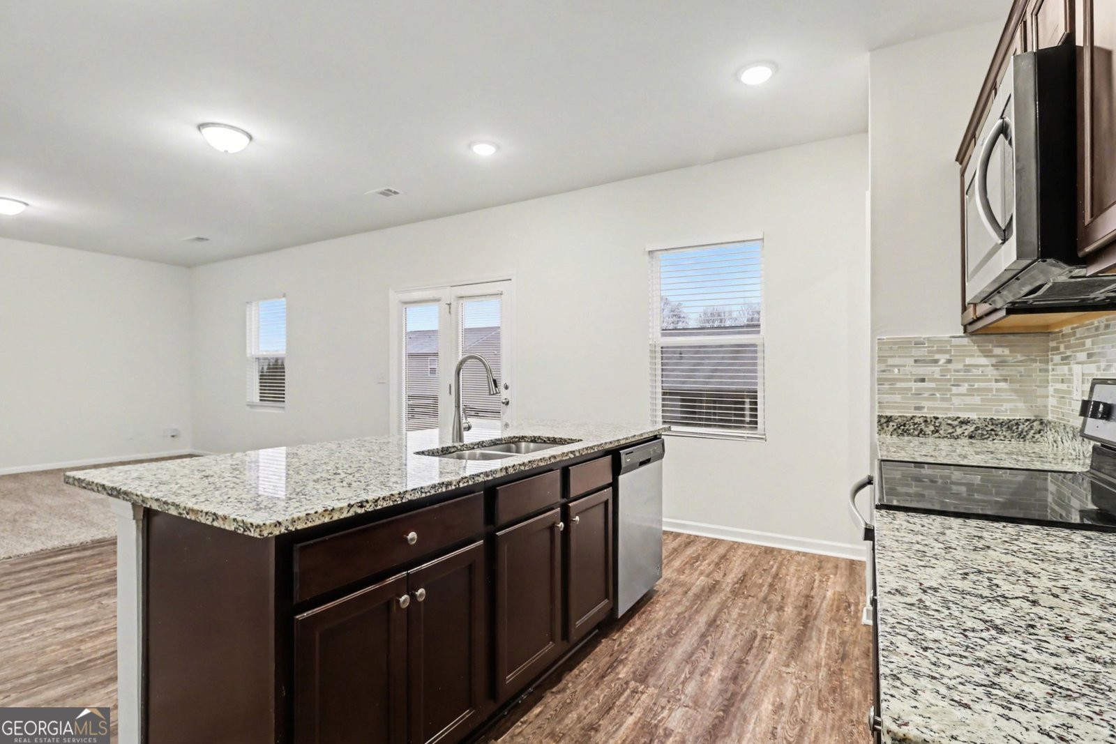 4635 Bluffton Court Cumming - Photo 11