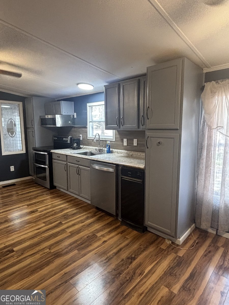 108 Beecher Drive Guyton - Photo 10