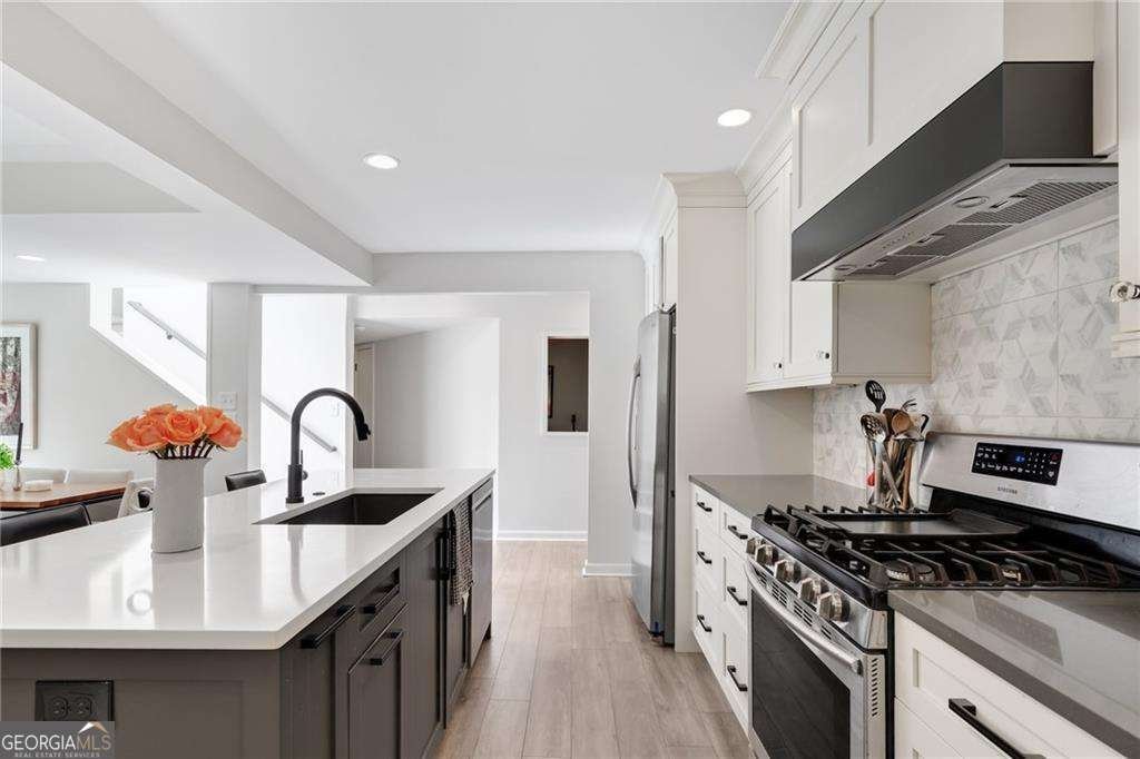 4974 Odins Way Marietta - Photo 6