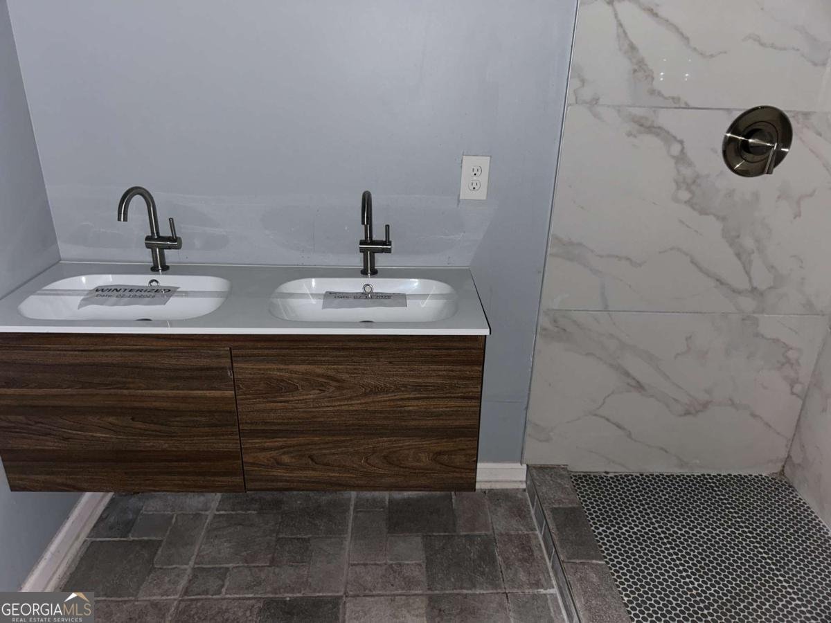 1831 Jonesboro Road Atlanta - Photo 7