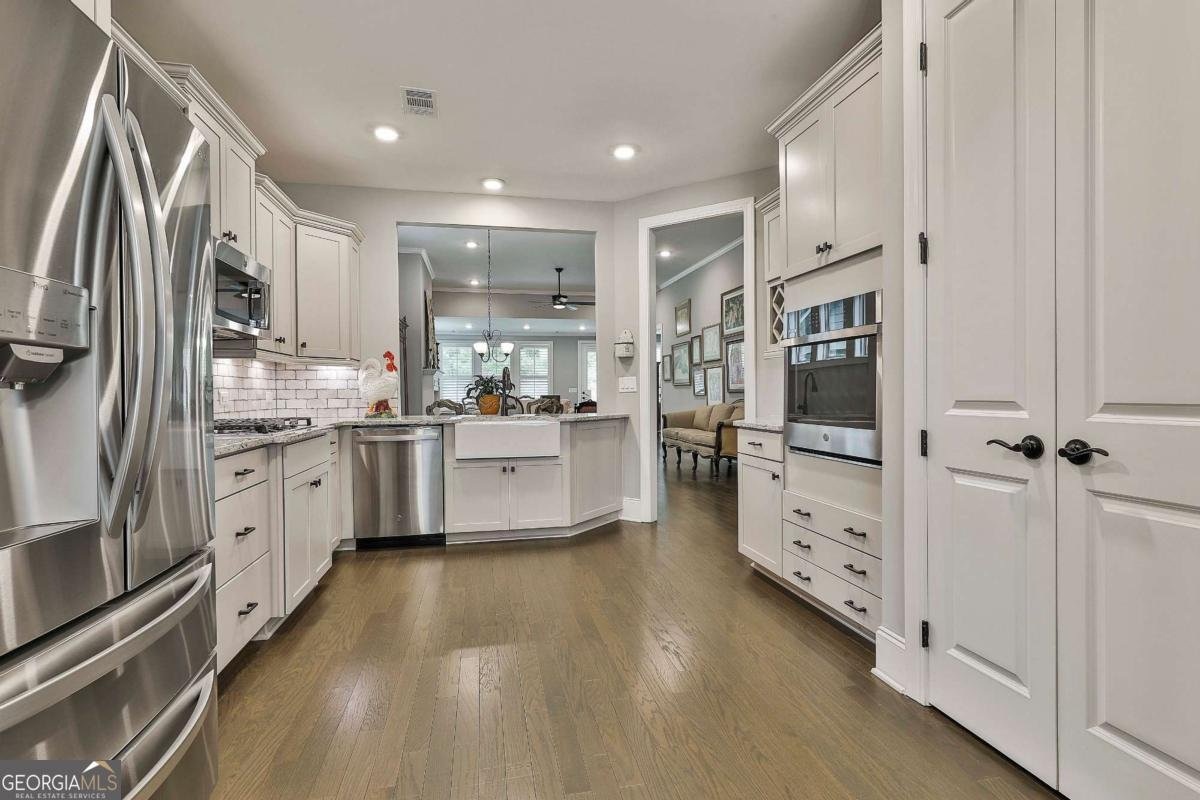 527 Hazelnut Drive Peachtree City - Photo 13