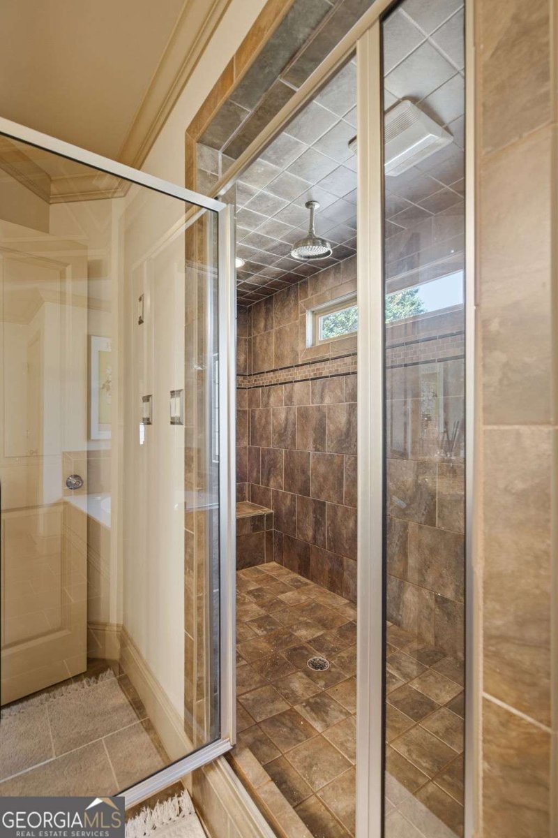 1325 Whisper Cove Drive Buford - Photo 24