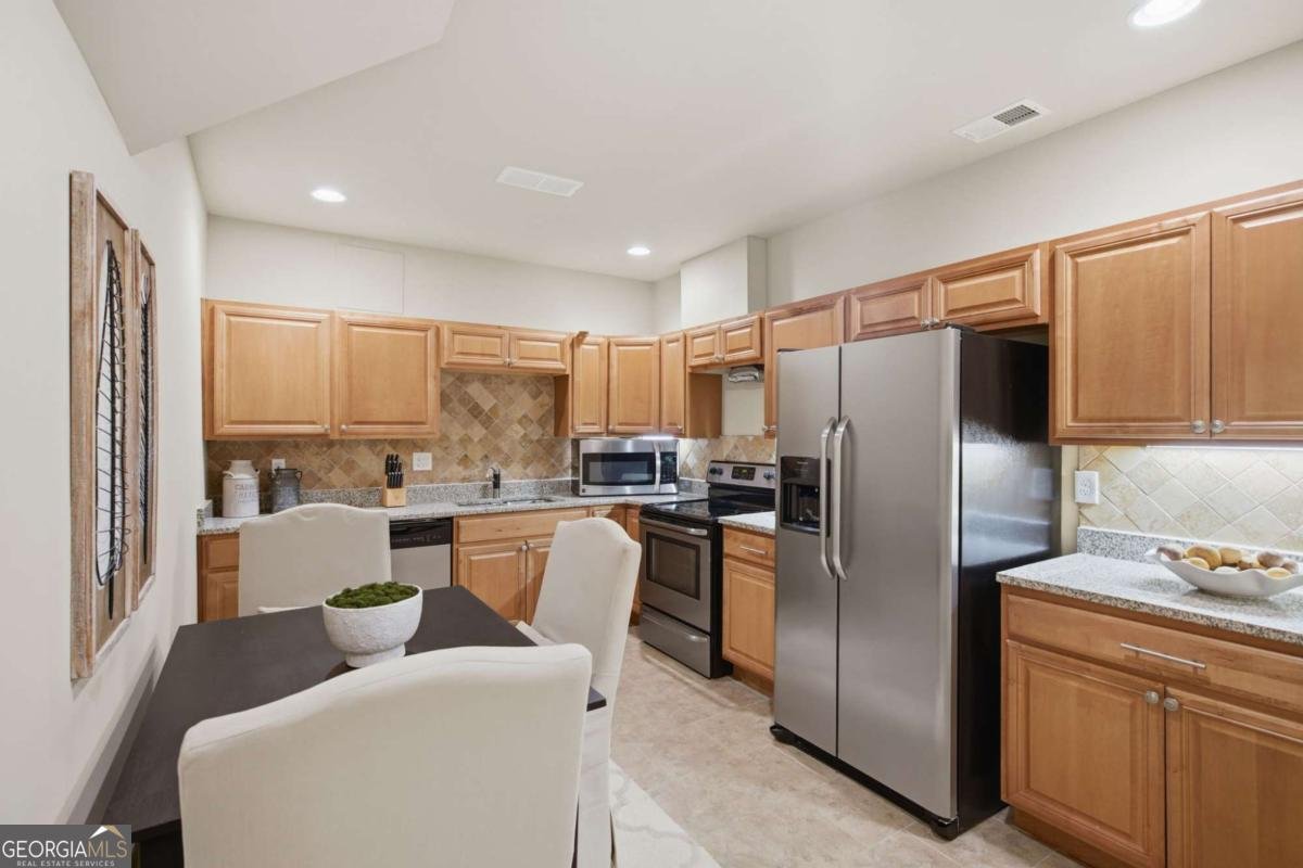 1325 Whisper Cove Drive Buford - Photo 36