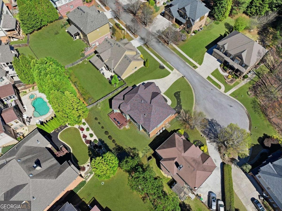 1325 Whisper Cove Drive Buford - Photo 52