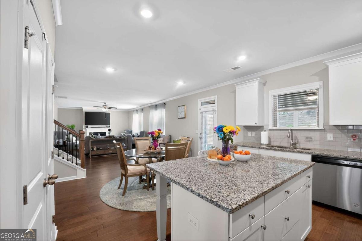 225 Sebastian Cove Hampton - Photo 11