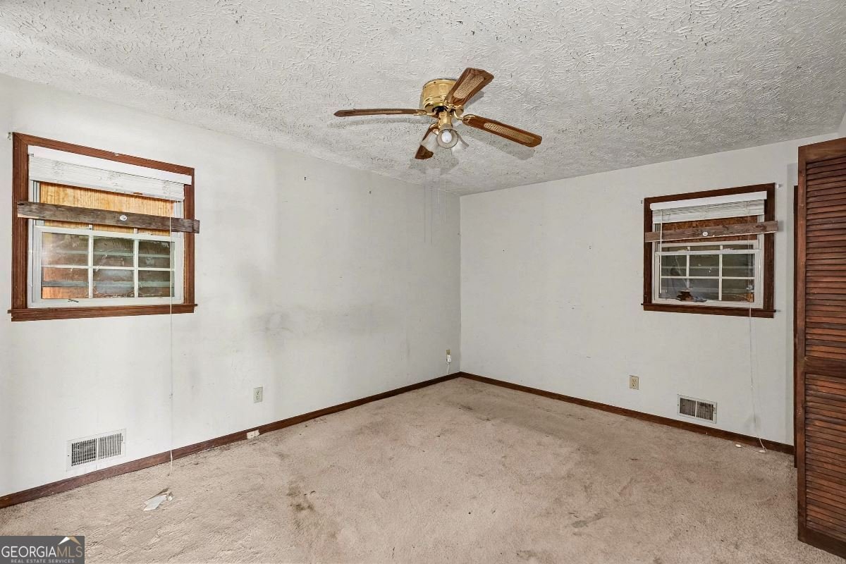 512 Terry Drive Griffin - Photo 13