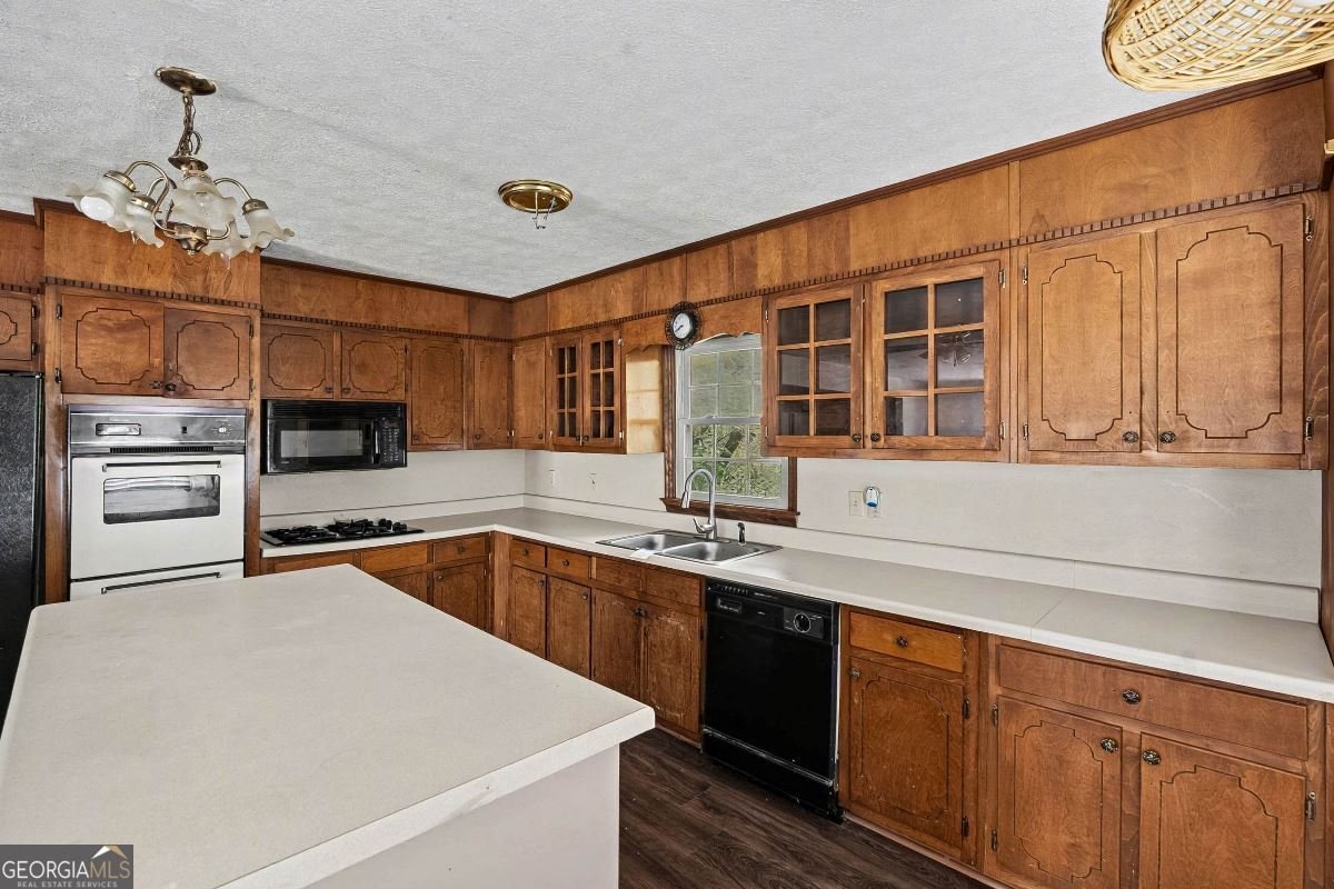 512 Terry Drive Griffin - Photo 8