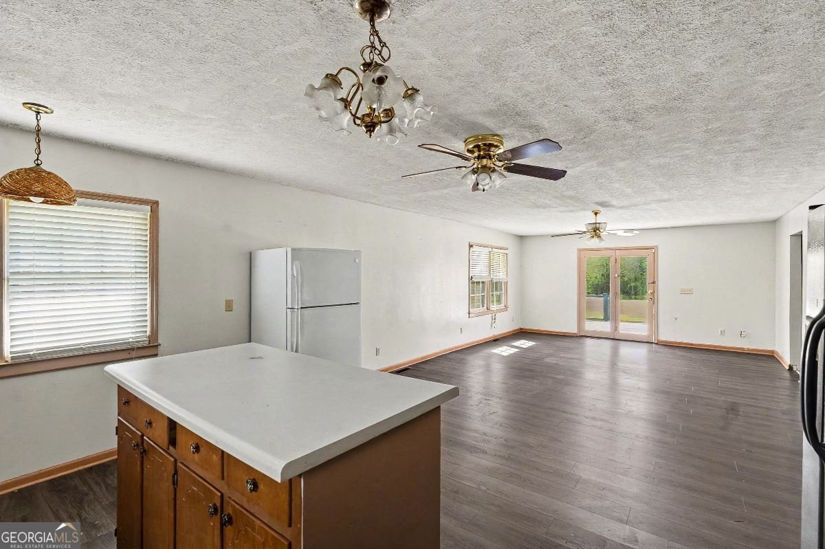 512 Terry Drive Griffin - Photo 9