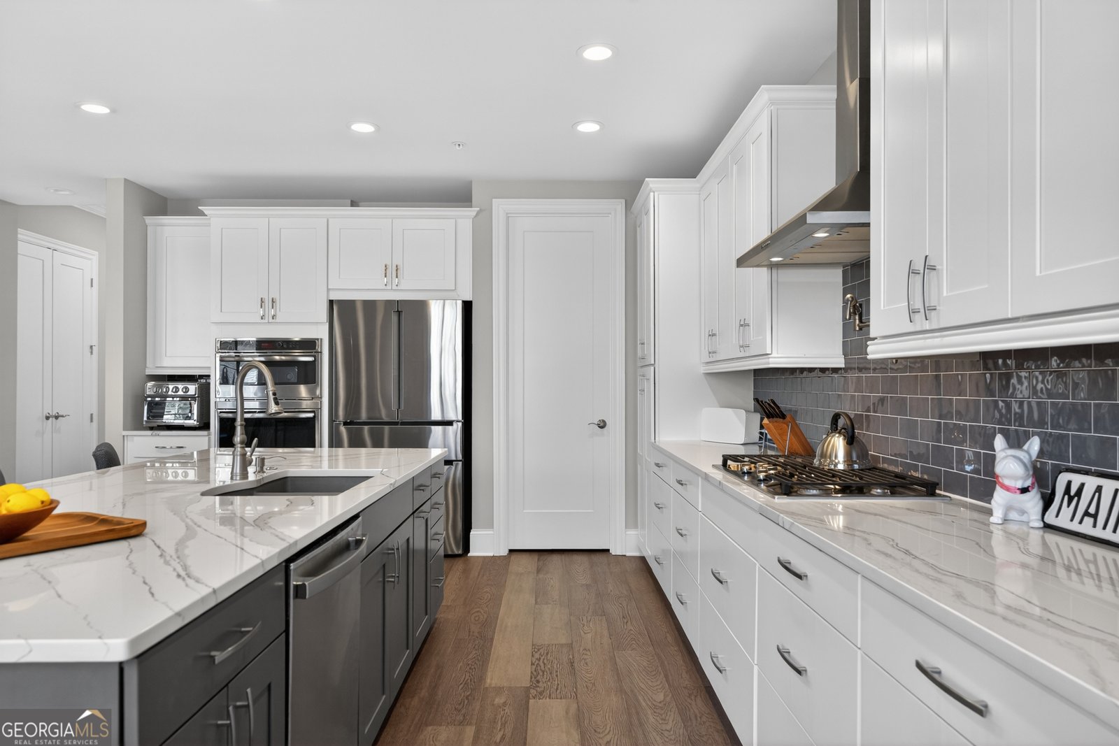 8255 Main Street Woodstock - Photo 8