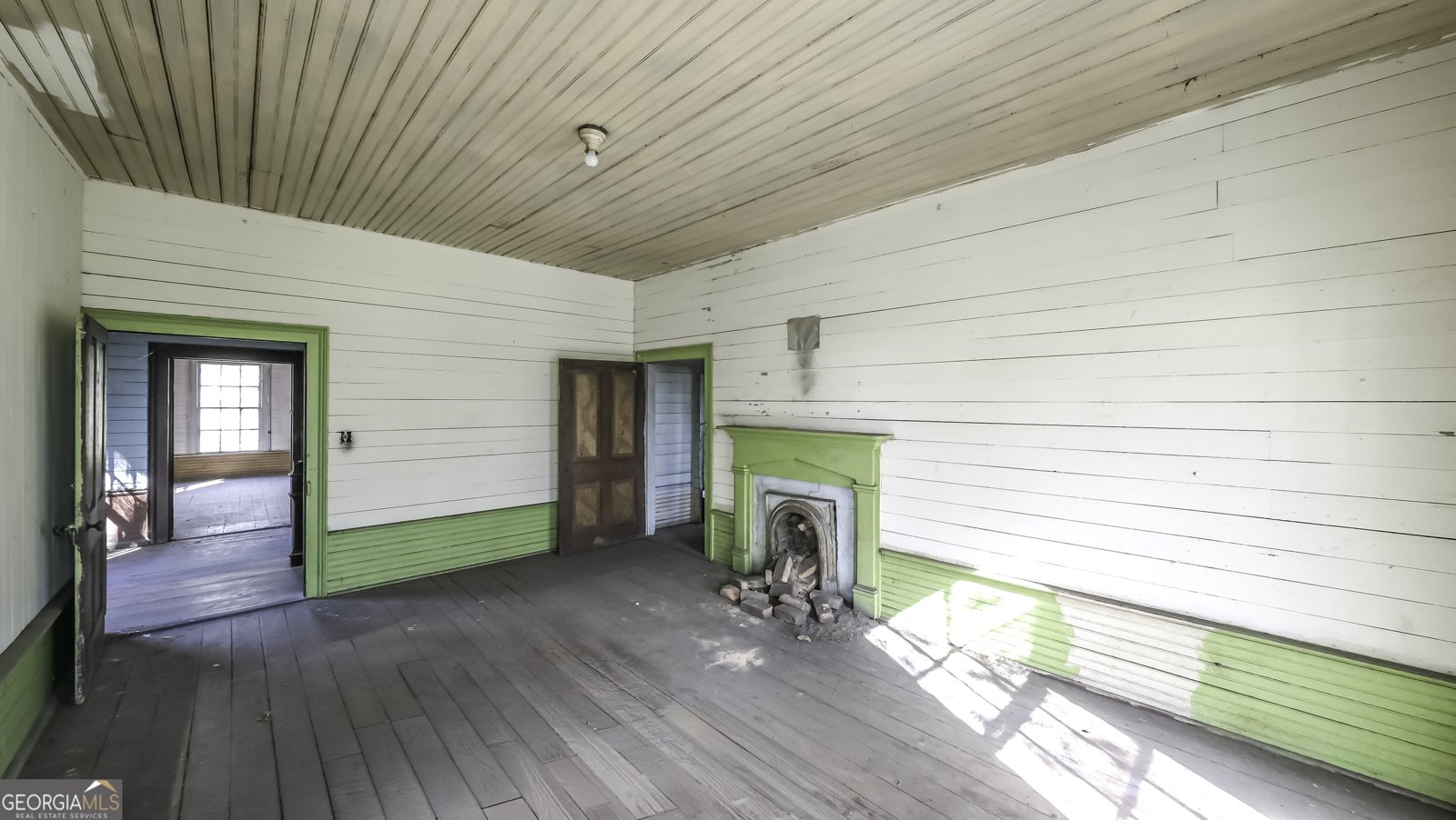 215 West Avenue Carrollton - Photo 32