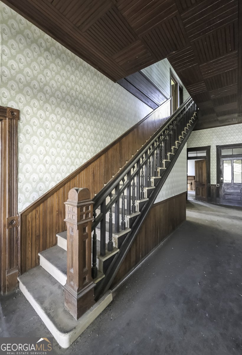 215 West Avenue Carrollton - Photo 7