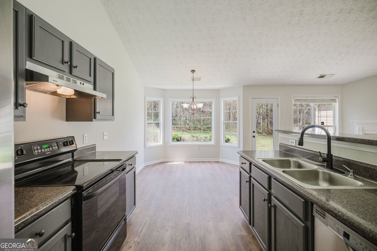 303 Johnny Lane Dallas - Photo 11