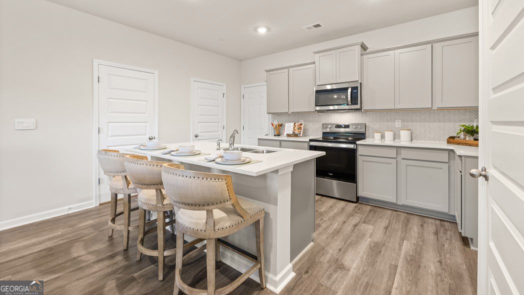 404 Reflection Drive Stockbridge - Photo 16