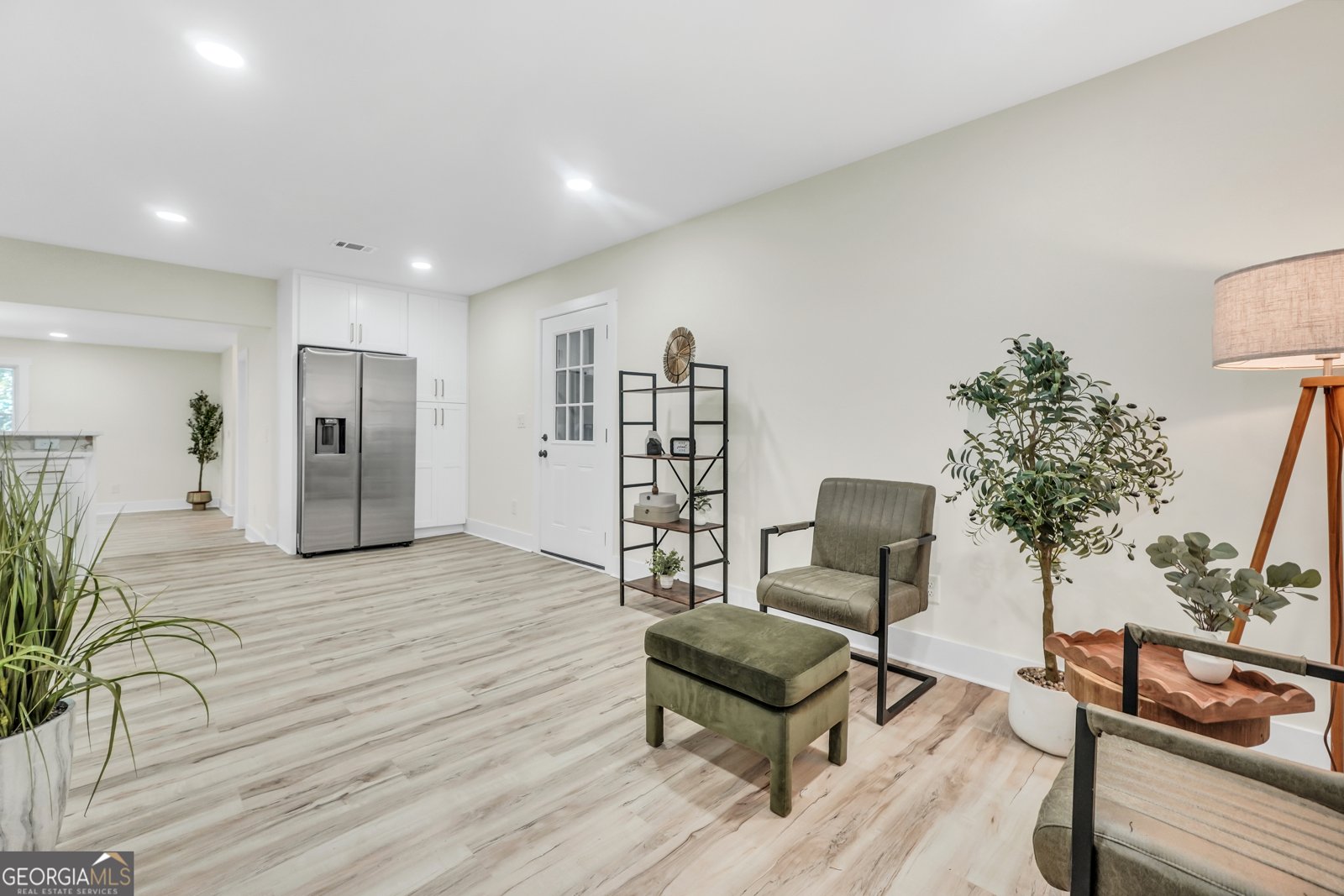 2588 Sandtown Road Marietta - Photo 11