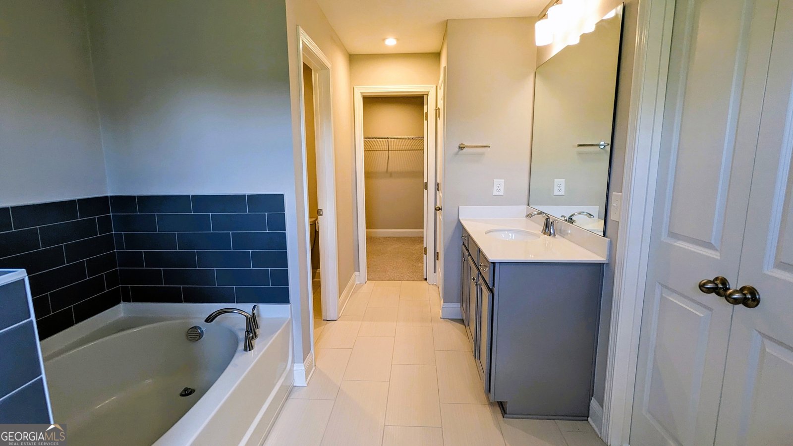 301 Hayden Circle Woodstock - Photo 10