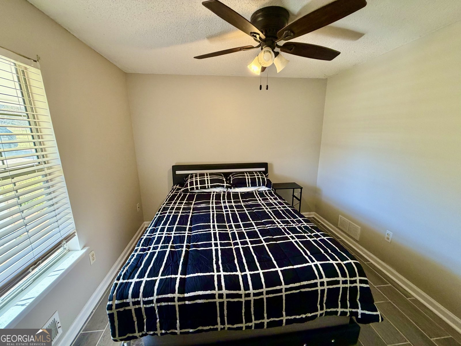 130 Lakefront Drive Covington - Photo 6