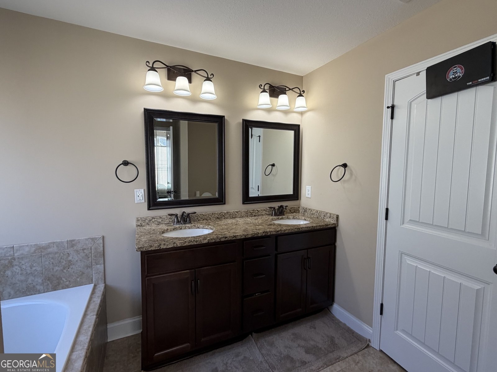 124 Hawks Ridge Trace Byron - Photo 12