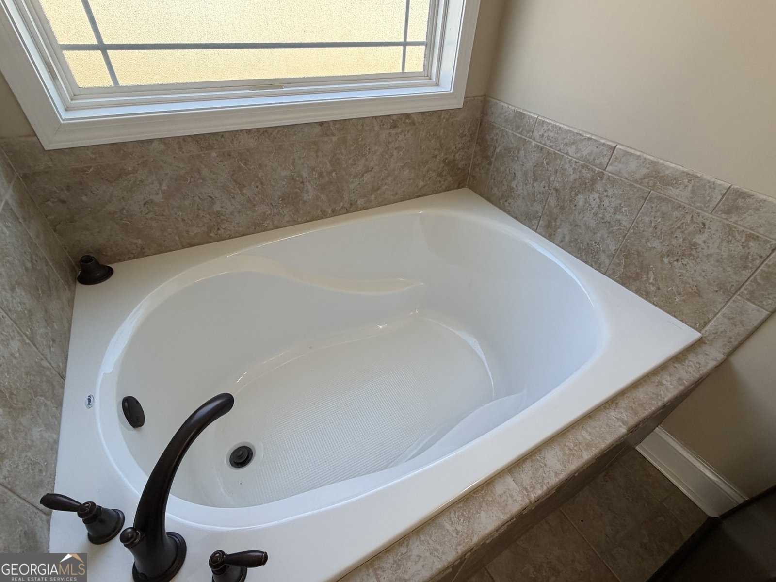 124 Hawks Ridge Trace Byron - Photo 13