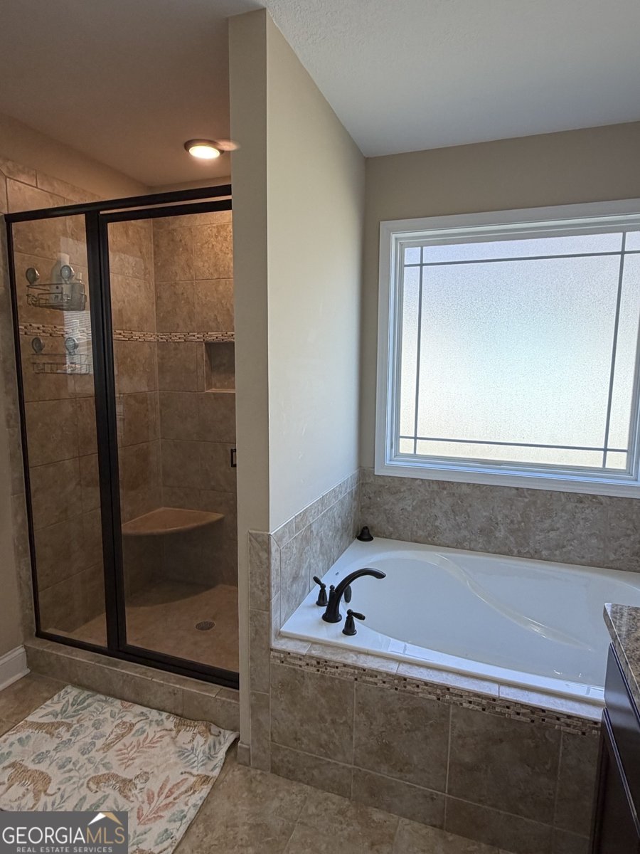 124 Hawks Ridge Trace Byron - Photo 15