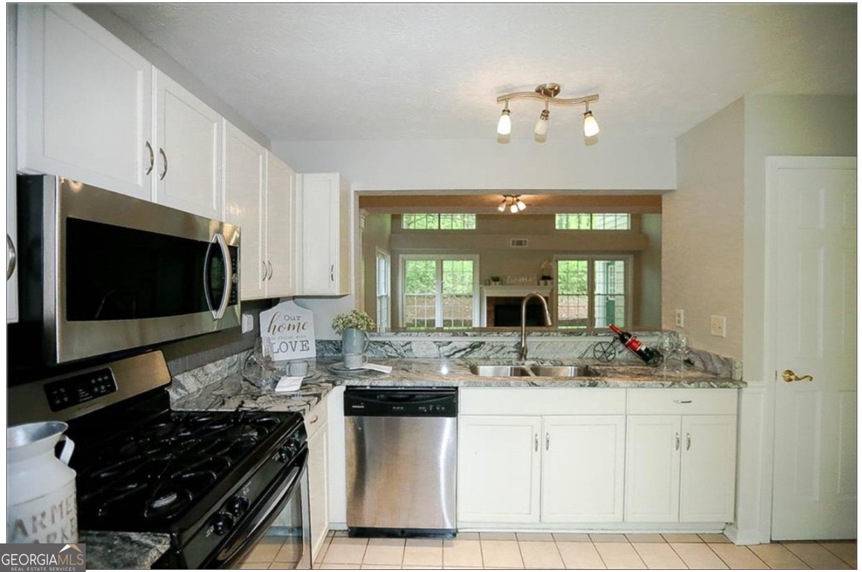 2668 Crystal Lane Lawrenceville - Photo 13