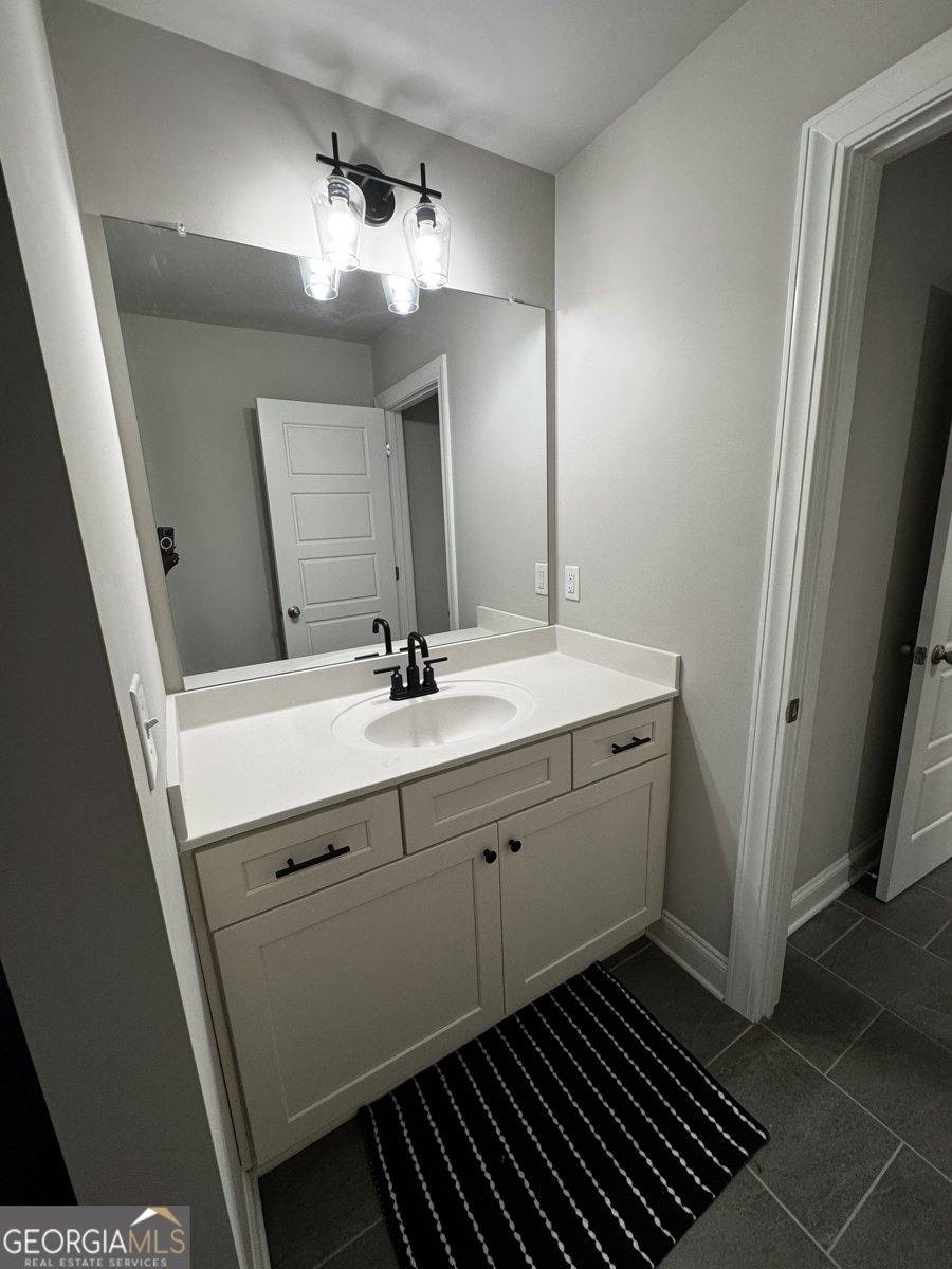 306 Lowebrook Court Fairburn - Photo 32