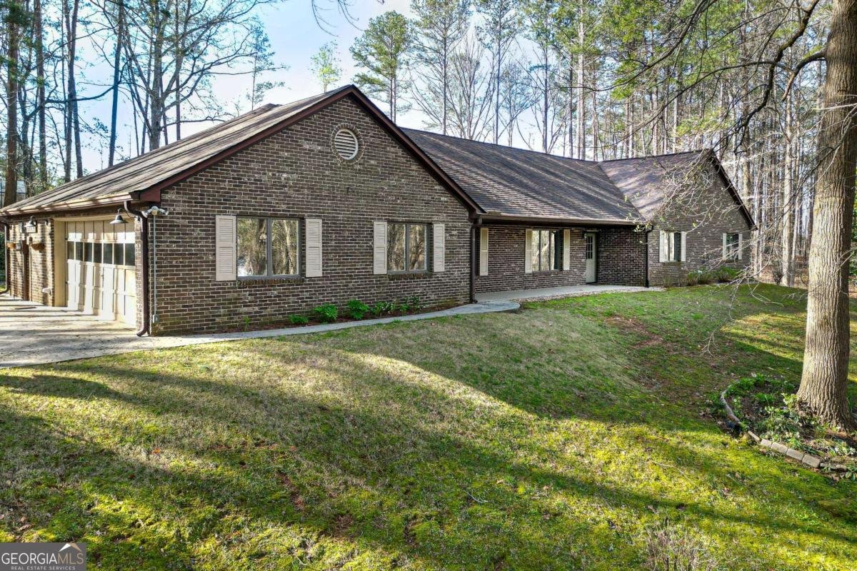 309 Picketts Crossing Acworth - Photo 1