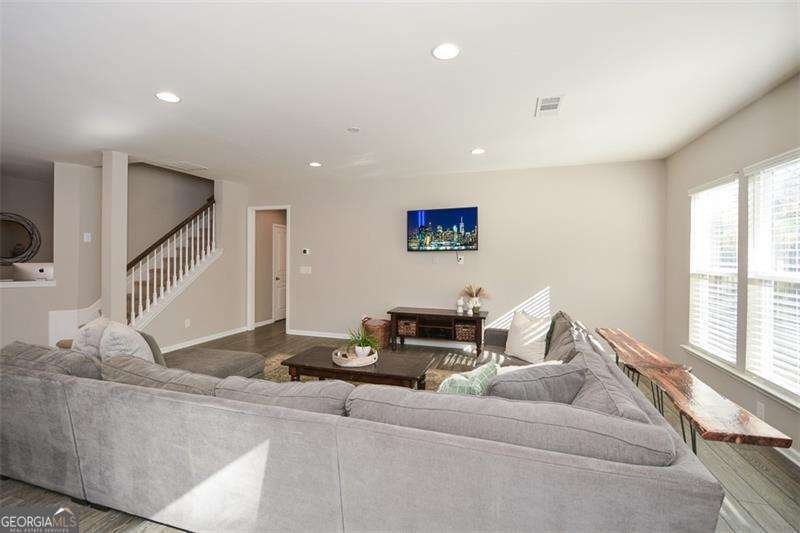 449 Timberleaf Road Canton - Photo 16