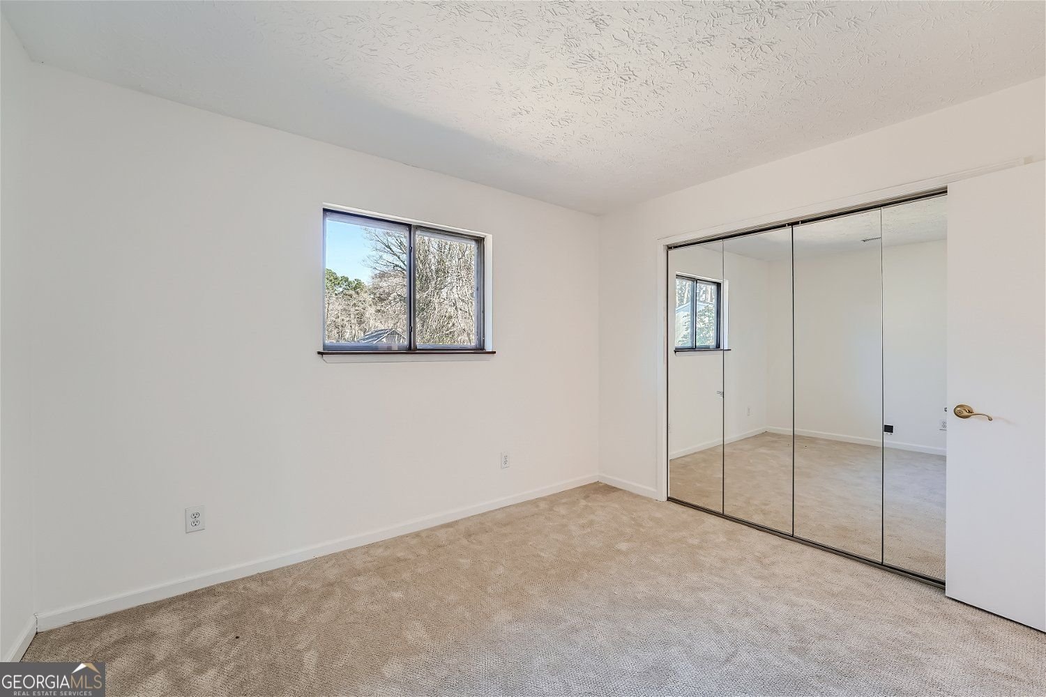 4759 Mockernut Court Lilburn - Photo 13