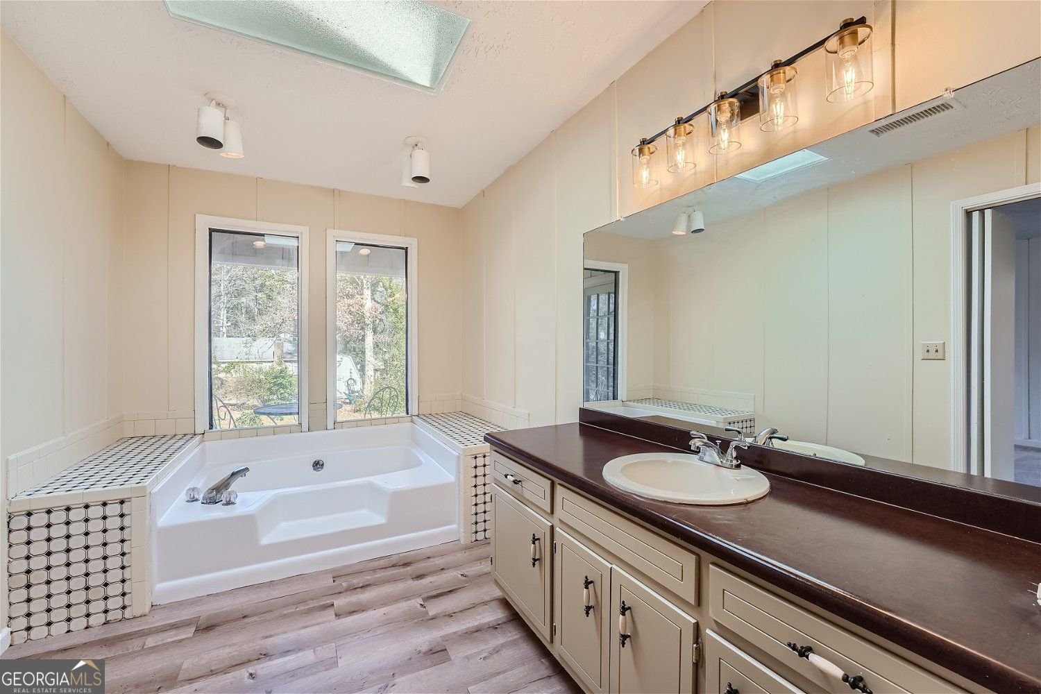 4759 Mockernut Court Lilburn - Photo 14