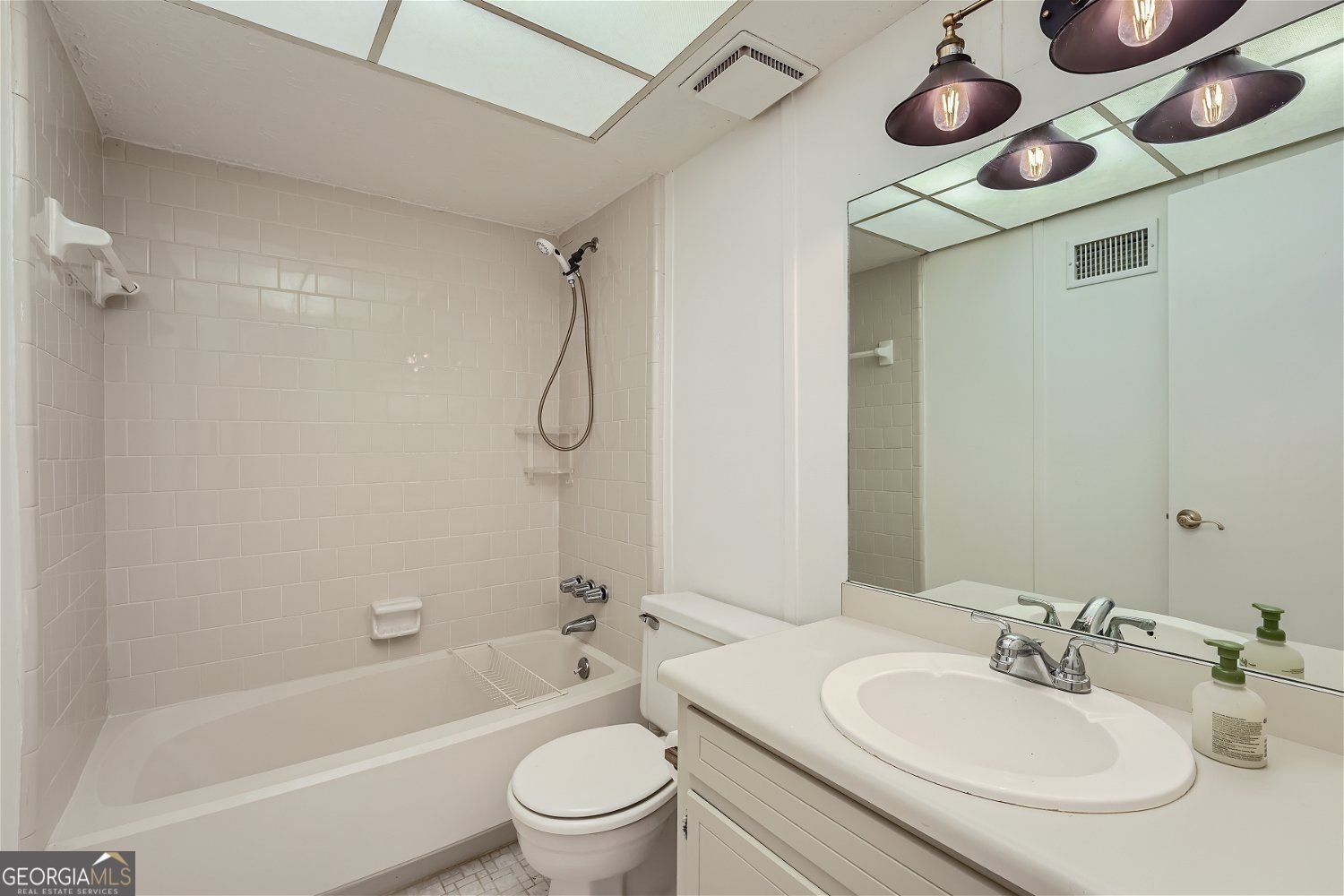 4759 Mockernut Court Lilburn - Photo 16