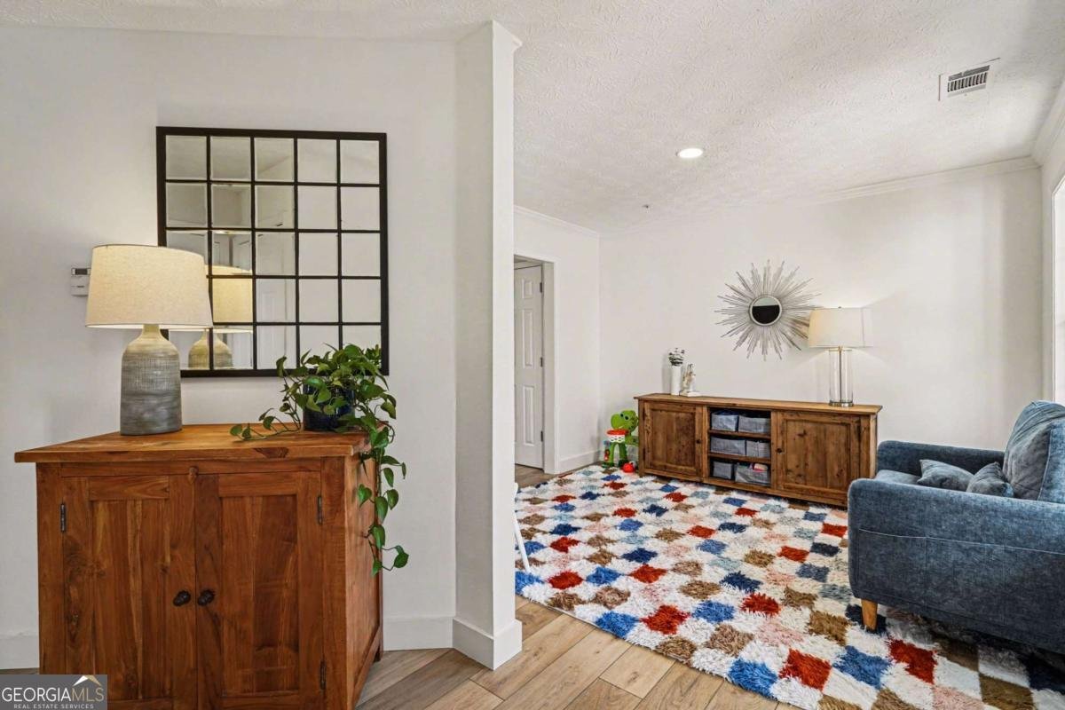 1672 Evanston Circle Marietta - Photo 6