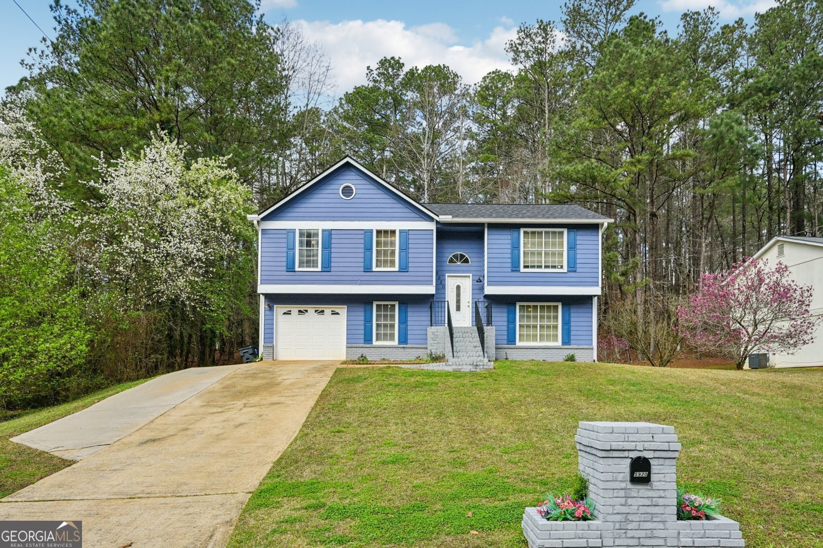 5920 Rock Road Union City - Photo 1