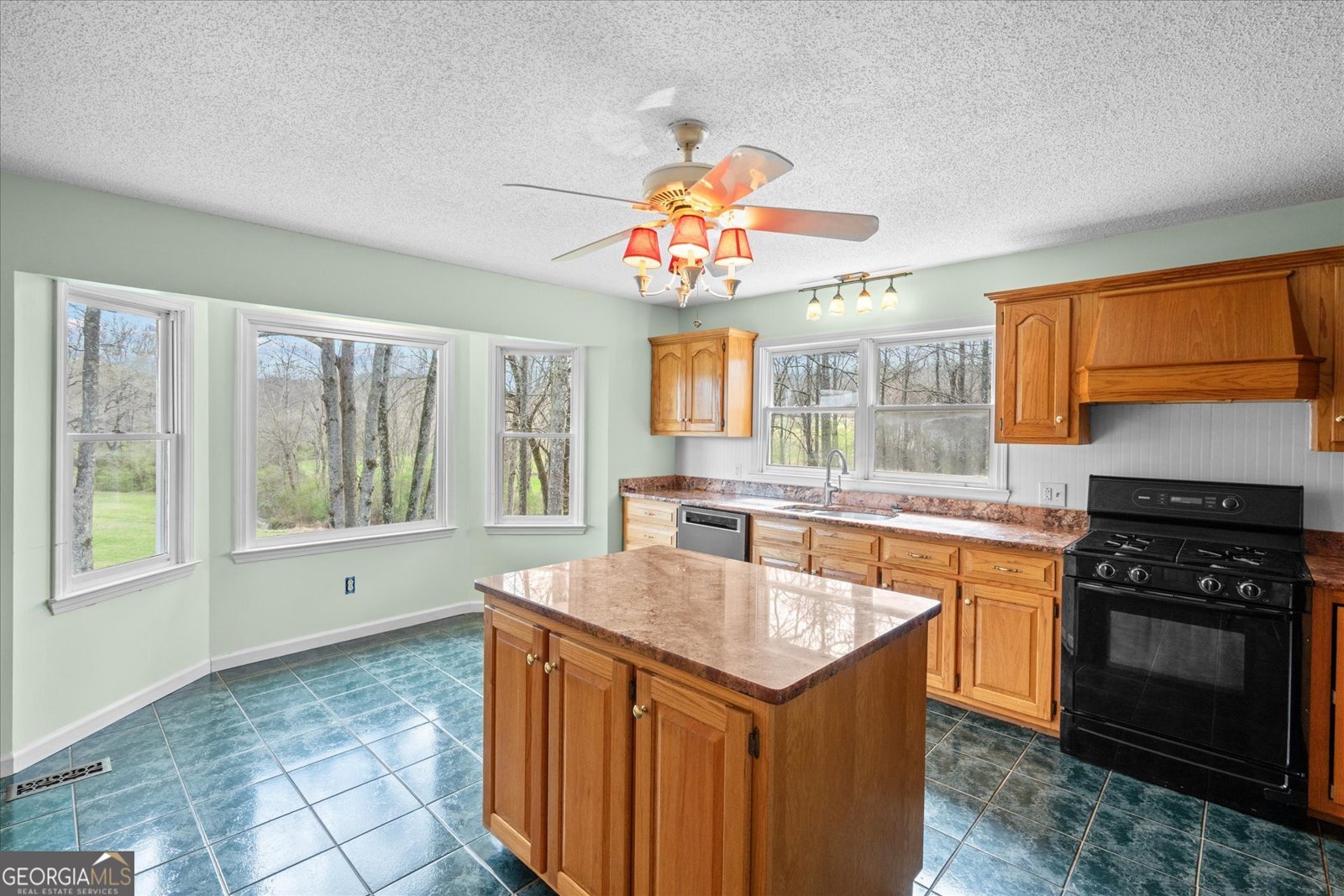 1789 County Road 16 Raonoke - Photo 17