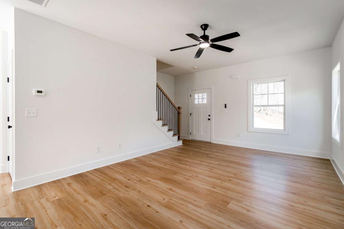 7603 Beachwood Drive Murrayville - Photo 10