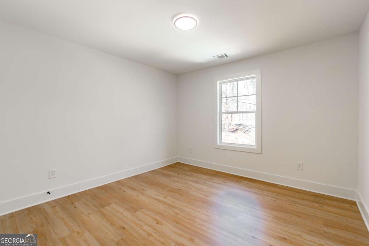 7603 Beachwood Drive Murrayville - Photo 32