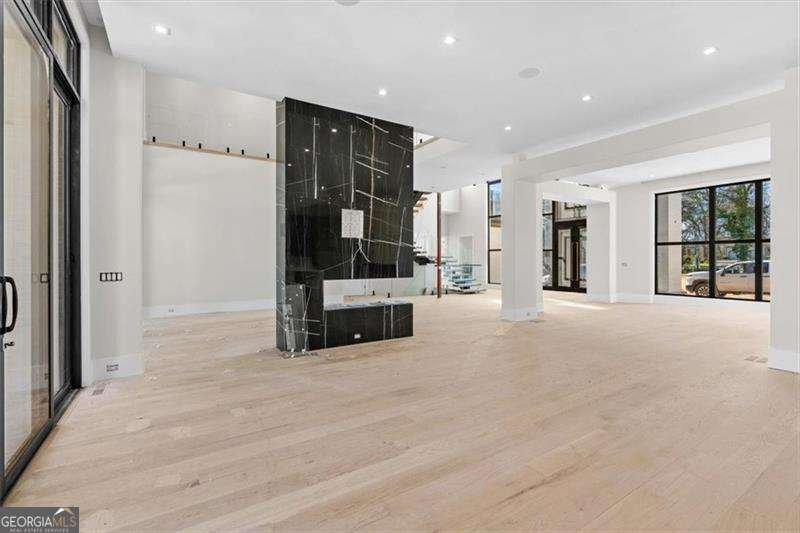 124 Woodlawn Drive Marietta - Photo 10