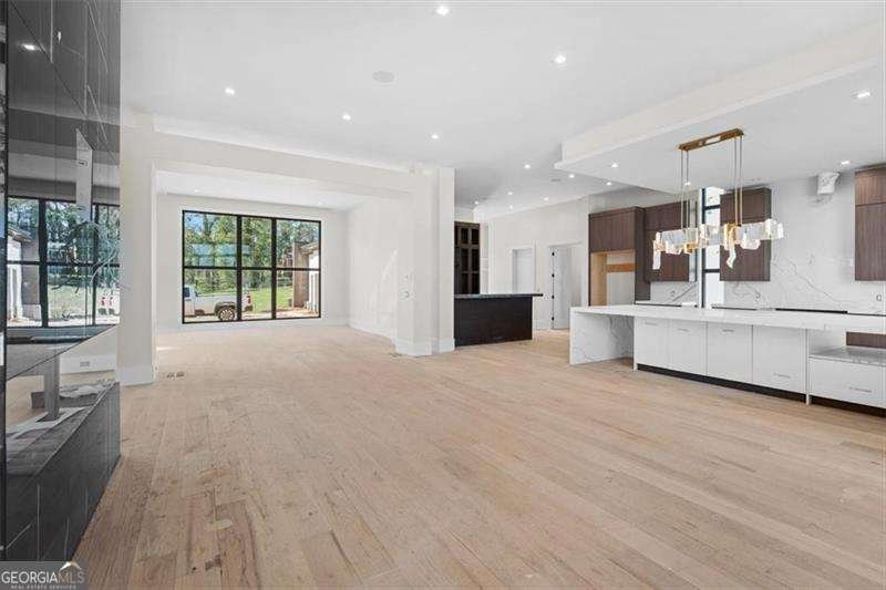 124 Woodlawn Drive Marietta - Photo 12