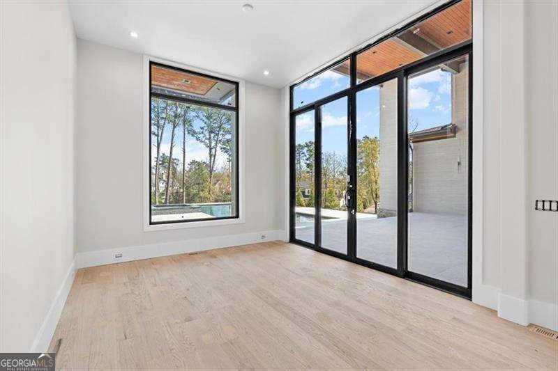 124 Woodlawn Drive Marietta - Photo 6